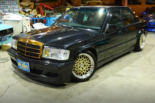 Front exterior of W201 MERCEDES-BENZ 190E SPORTLINE.