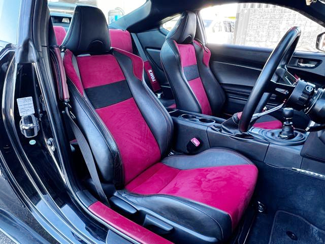 Seats of WIDEBODY ZN6 TOYOTA 86GT LIMITED.