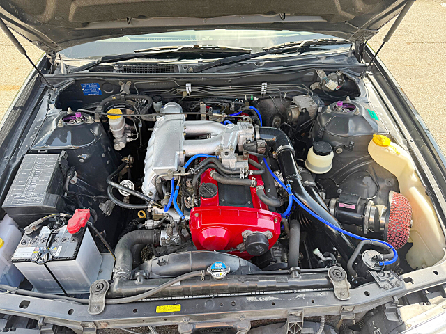 RB25DE+TURBOCHARGER installed C35 LAUREL.