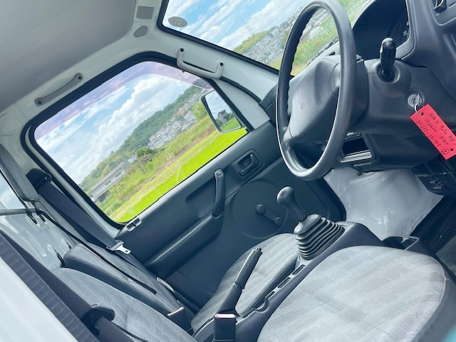 Interior of HELLO SPECIAL WIDEBODY DA63T SUZUKI CARRY TRUCK KU.