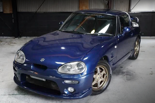 Front exterior of EA11R SUZUKI CAPPUCCINO.