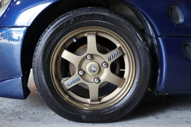 TE37 Rim of EA11R SUZUKI CAPPUCCINO.