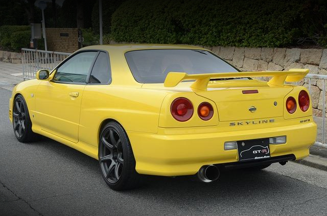 Rear exterior of 434PS ER34 SKYLINE 2-DOOR 25GT TURBO.