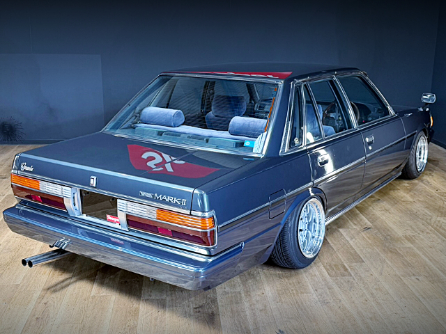 Rear exterior of GX71 MARK II SEDAN.