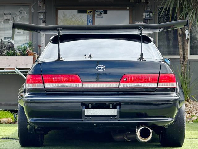 Tail lights of WIDEBODY JZX100 MARK II TOURER-V.