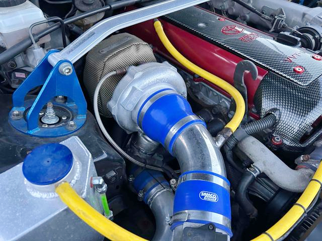 AFTERMARKET TURBOCHARGER on 1JZ-GTE.