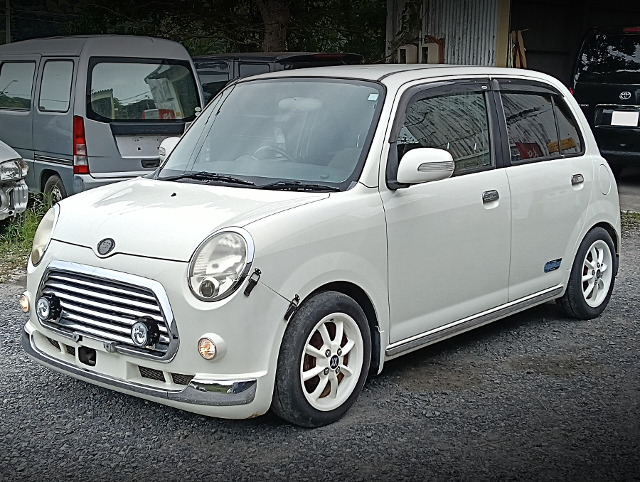 Front exterior of L650S MIRA GINO X.