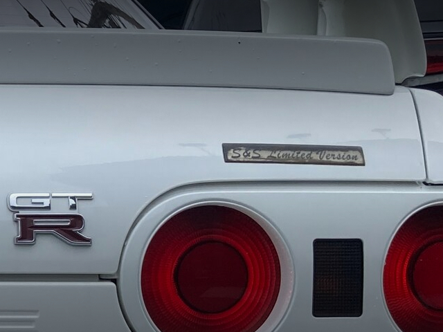 Emblem of BNR32 SKYLINE GT-R S&S LIMITED VERSION.
