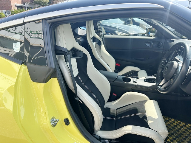 Seats of PHOENIX'S POWER modified 500HP RZ34 FAIRLADY Z PROTO SPEC.