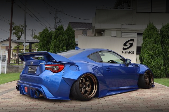 Rear exterior of AIMGAIN WIDEBODY ZC6 BRZ R.
