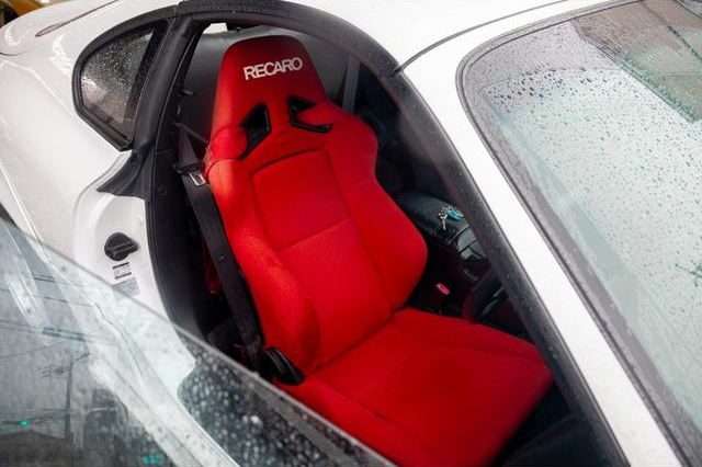 Driver Side Seat of JZA80 SUPRA SZ AERO TOP.