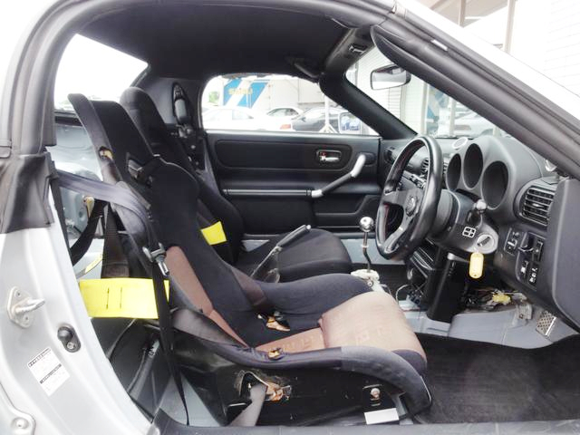 Interior of ZZW30 TOYOTA MR-S S EDITION.