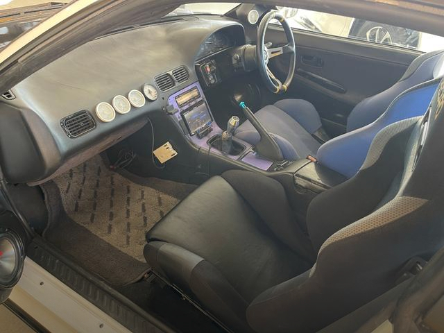 Passenger Side Interior of WIDEBODY 180SX TYPE-X.