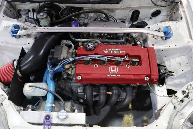 B18C VTEC engine installed EK4 HONDA CIVIC SiR.