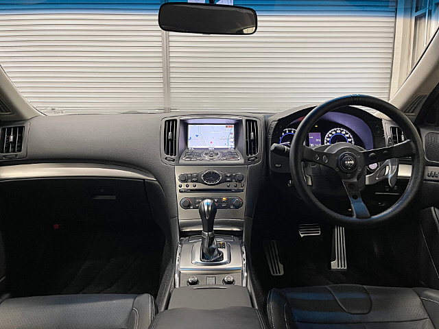 Interior of CKV36 SKYLINE COUPE 370GT TYPE SP.