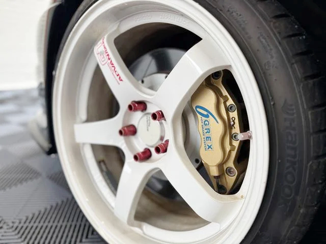 6-POT Caliper of JZA80 SUPRA RZ.