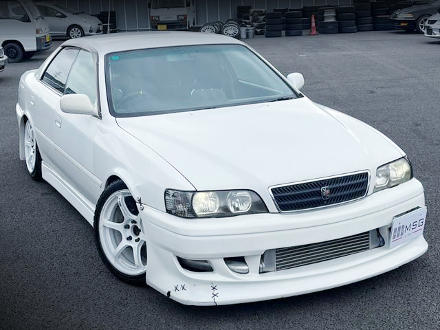 Front exterior of JZX100 CHASER TOURER-V.