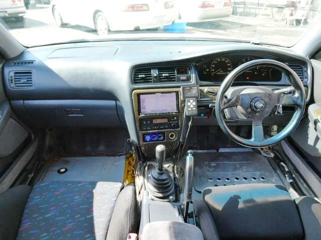 Dashboard of WIDEBODY JZX100 MARK II TOURER-V.