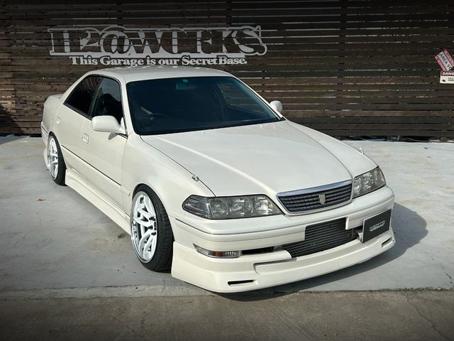 Front exterior of Custom JZX100 MARK II TOURER-V.