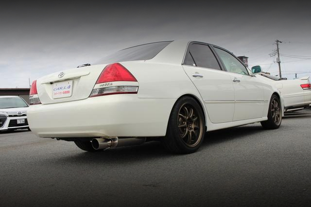 Rear exterior of JZX110 MARK II iR-V.