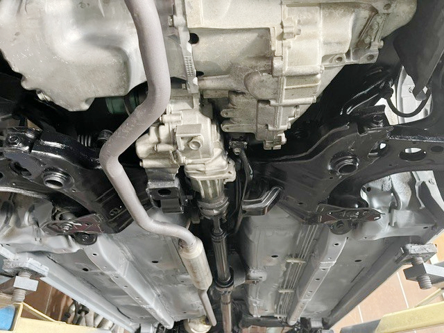 Rear Wheel Drive modified L285V MIRA VAN TX.