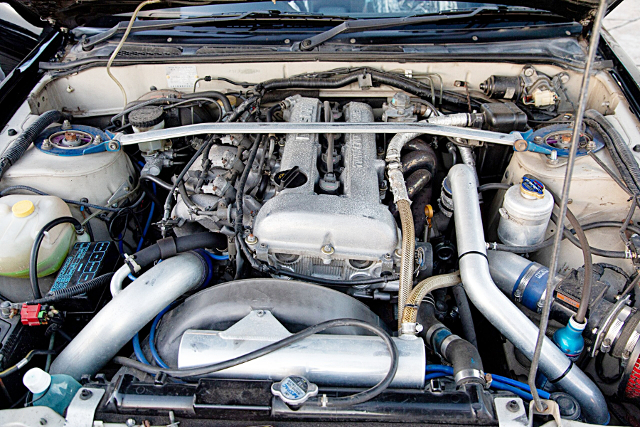 SR20DET+AFTERMARKET TURBOCHARGER.