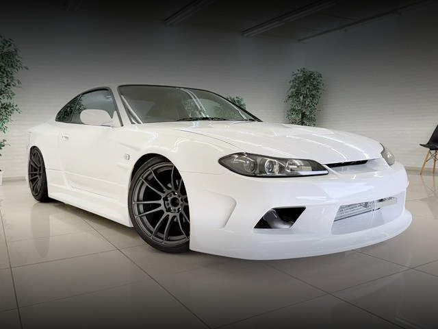 Front exterior of VERTEX WIDEBODY S15 SILVIA SPEC-R.