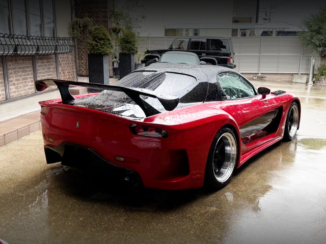 Rear exterior of VeilSide RX-7 FORTUNE.
