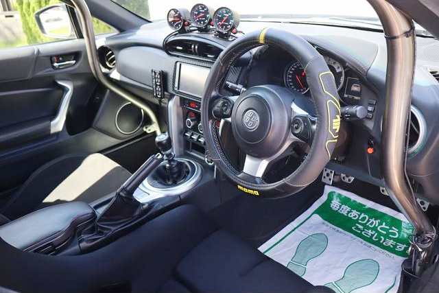 Interior of ROCKET BUNNY WIDEBODY ZN6 86GT.