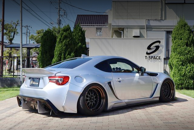 Rear exterior of ROCKET BUNNY WIDEBODY ZN6 86GT.