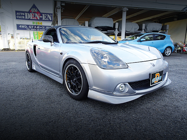 Front exterior of ZZW30 MR-S S-EDITION.